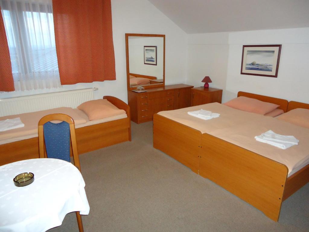 Bed and Breakfast Pansion Antonio Slavonski Brod Pokoj fotografie