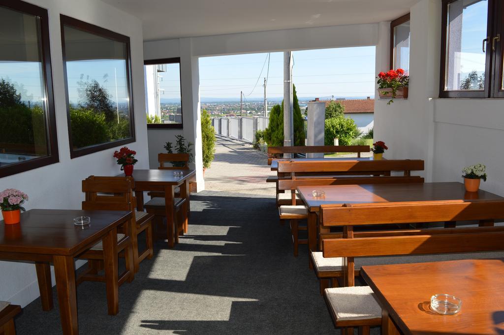 Bed and Breakfast Pansion Antonio Slavonski Brod Exteriér fotografie