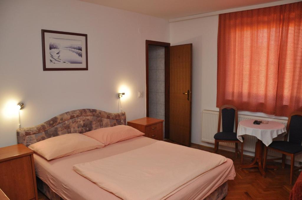 Bed and Breakfast Pansion Antonio Slavonski Brod Exteriér fotografie